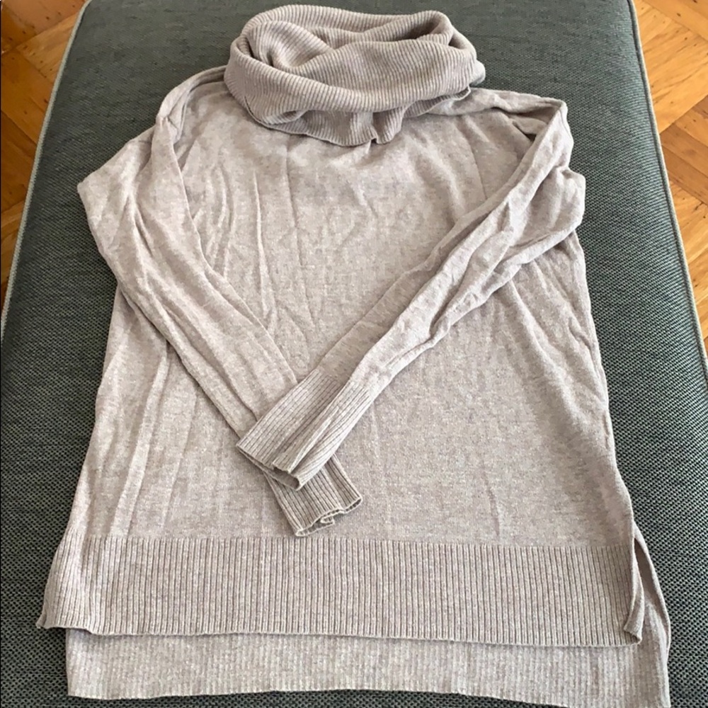 Gap Factory Turtle Neck - image 1